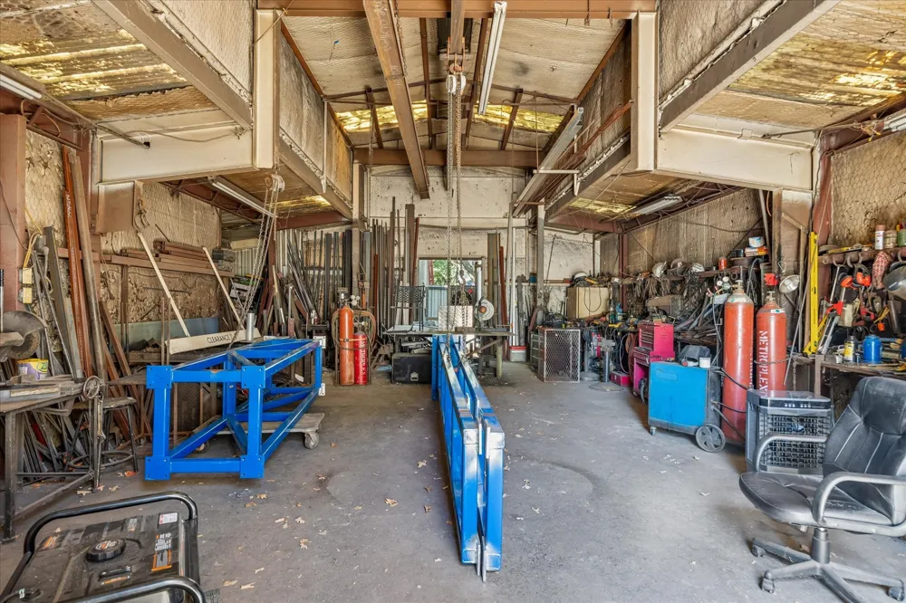 1760 Randol Mill Avenue Southlake, TX 76092