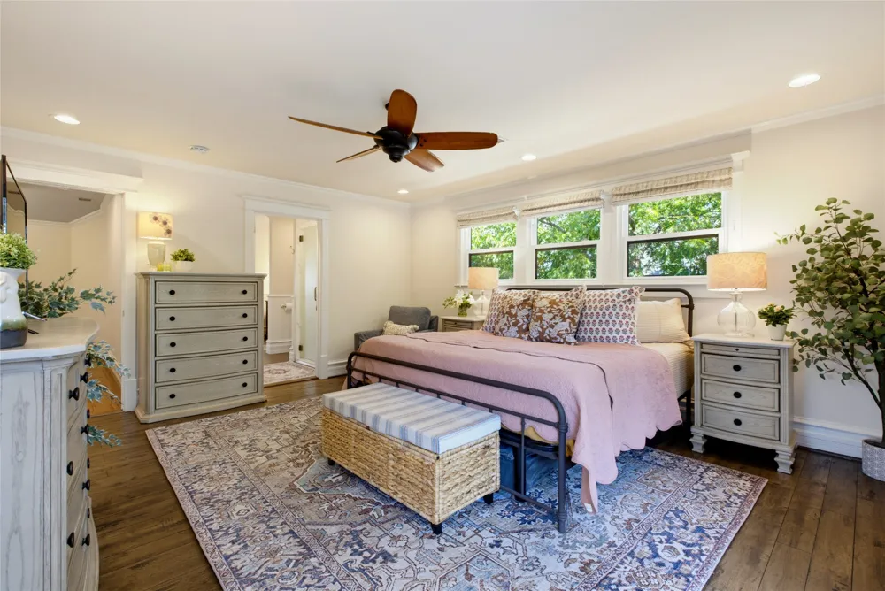 4738 Victor Street Dallas, TX 75246