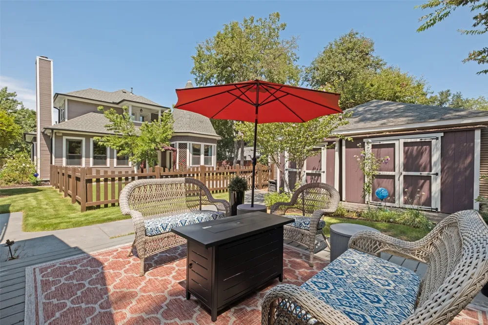 4738 Victor Street Dallas, TX 75246