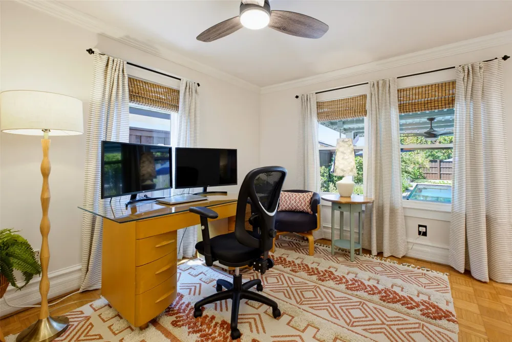 4738 Victor Street Dallas, TX 75246