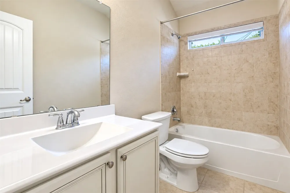 2805 Leslie Lane Anna, TX 75409
