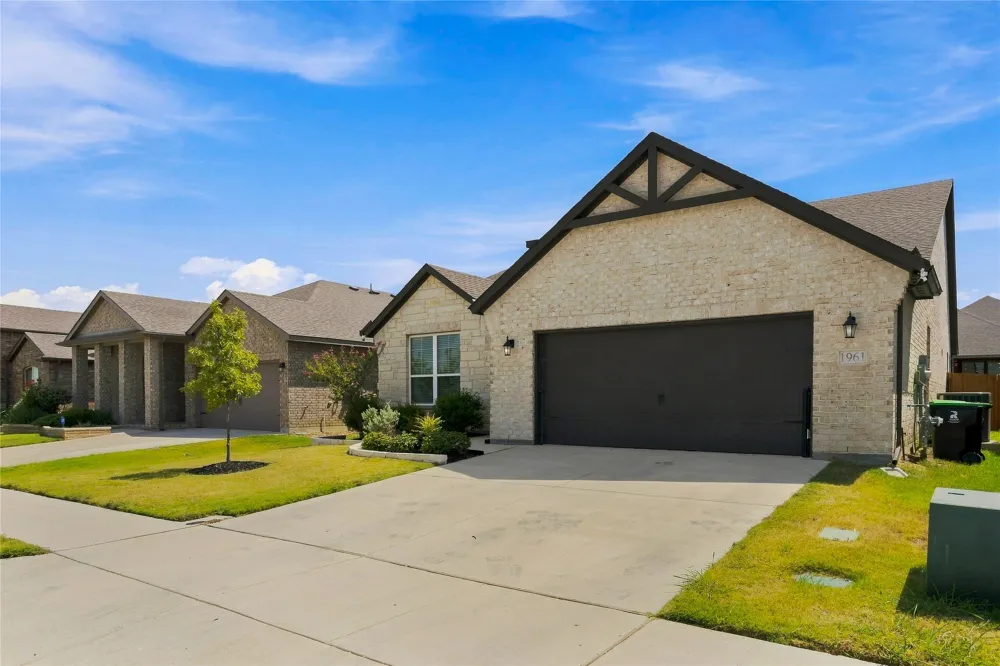 1961 Bellatrix Drive Haslet, TX 76052