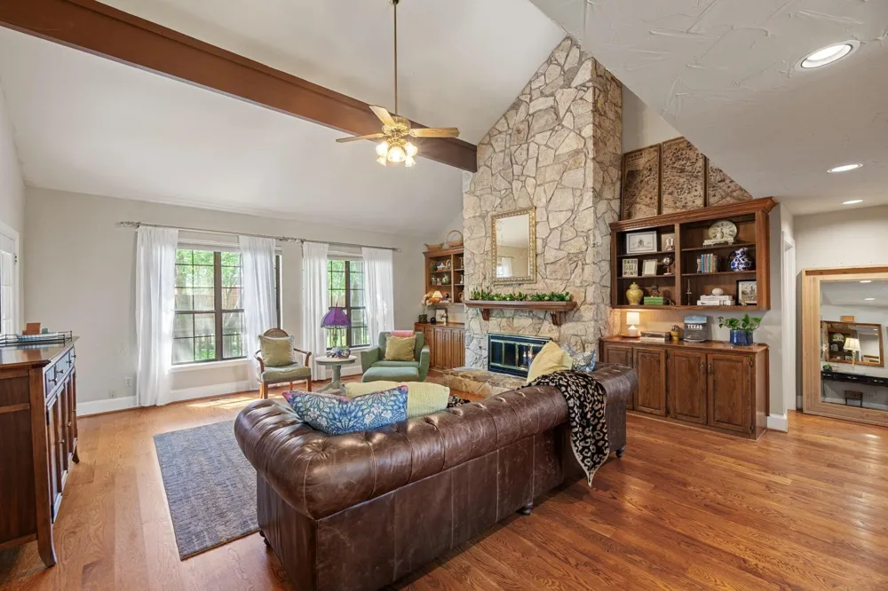 601 Carriage Trail Rockwall, TX 75087