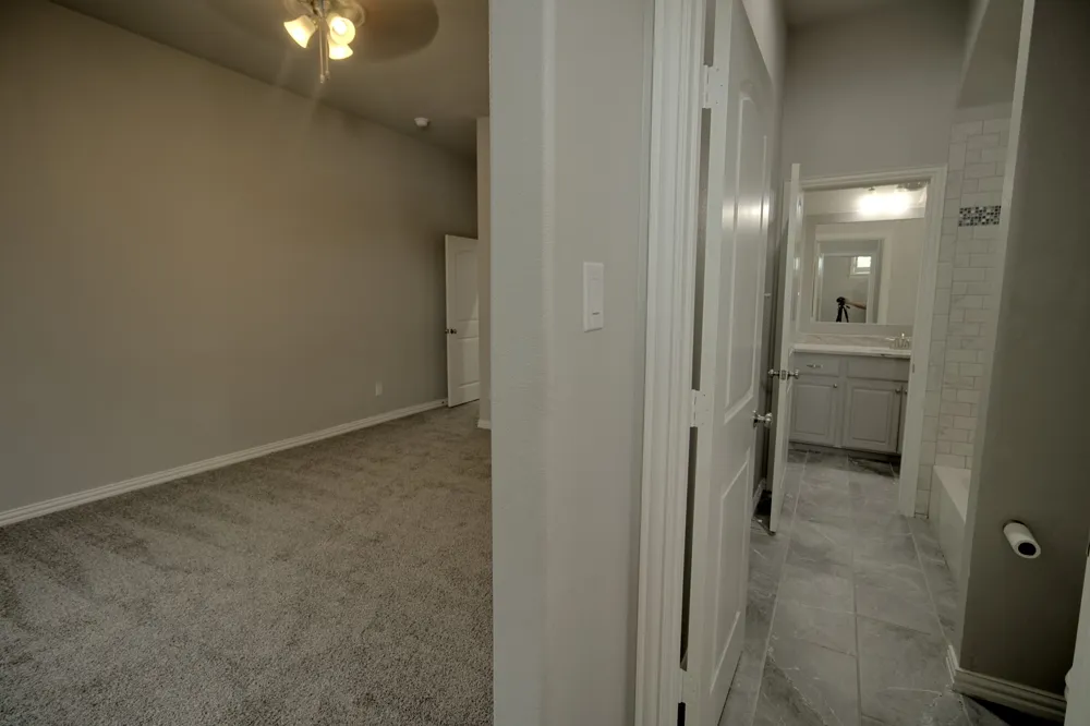 16661 Valley View Forney, TX 75126
