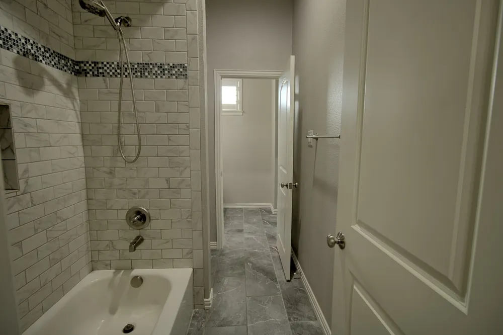 16661 Valley View Forney, TX 75126