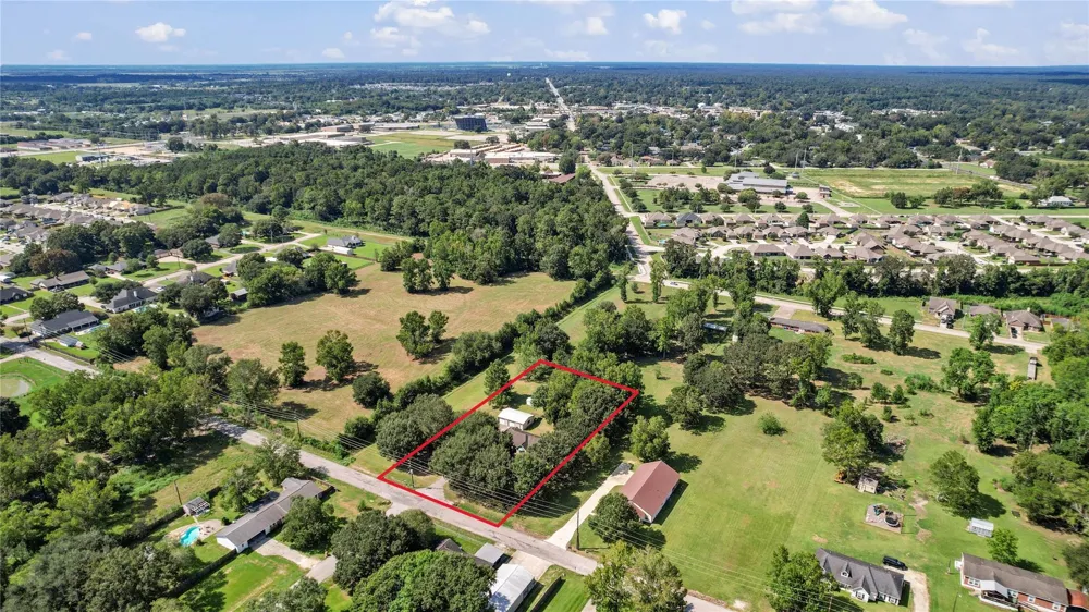 330 Brown Road Dayton, TX 77535