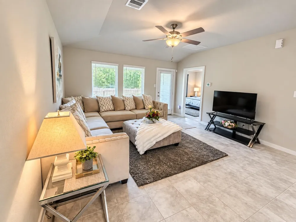351 Sunrise Ranch Drive Conroe, TX 77316