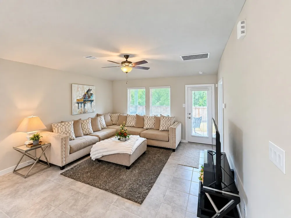 351 Sunrise Ranch Drive Conroe, TX 77316