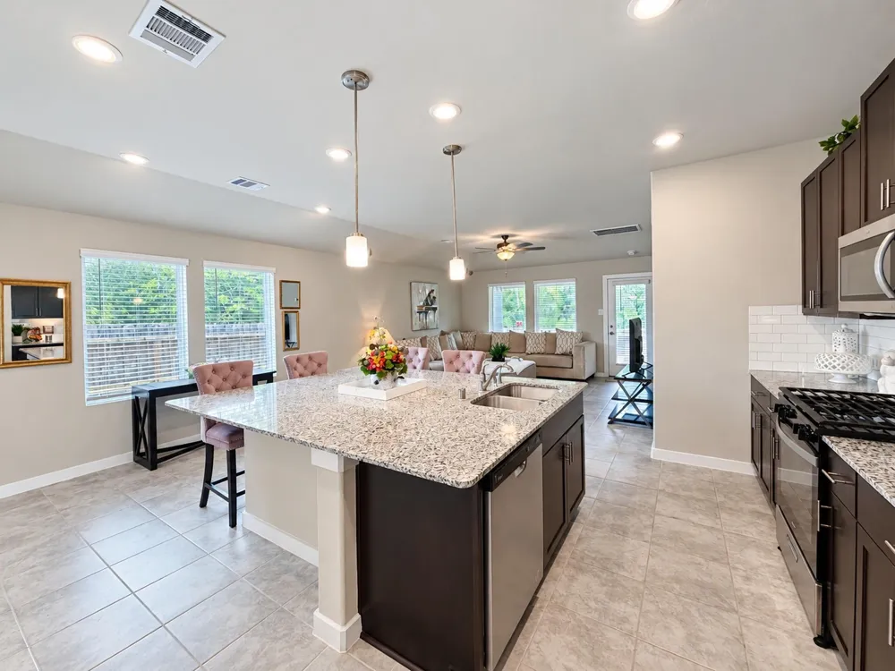 351 Sunrise Ranch Drive Conroe, TX 77316