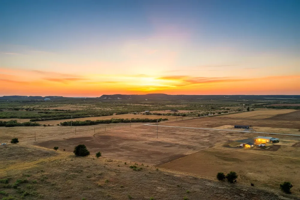 125 Southern Valley Drive Tuscola, TX 79562