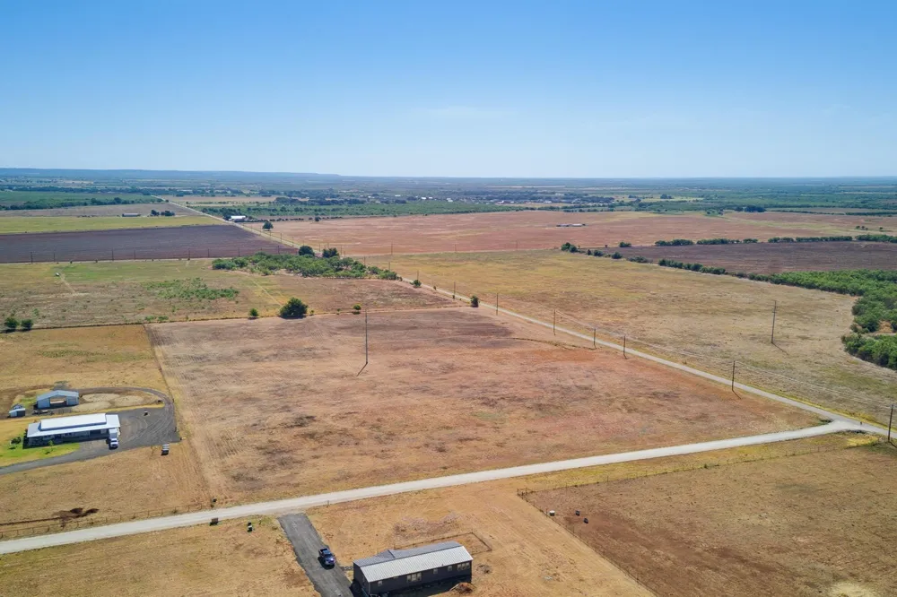 125 Southern Valley Drive Tuscola, TX 79562