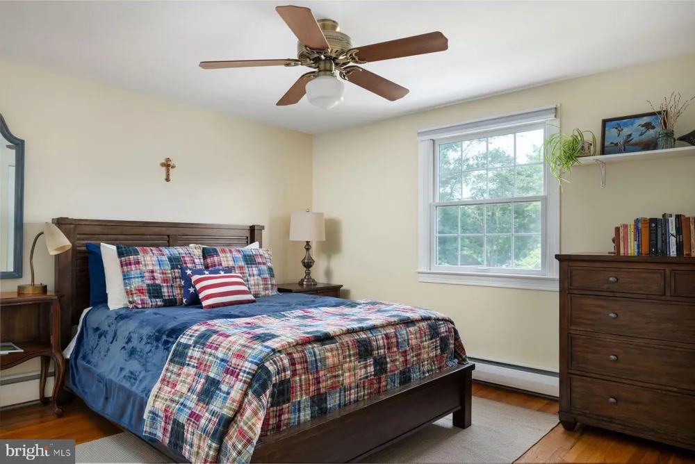 1908 RAMPART LANE Lansdale, PA 19446