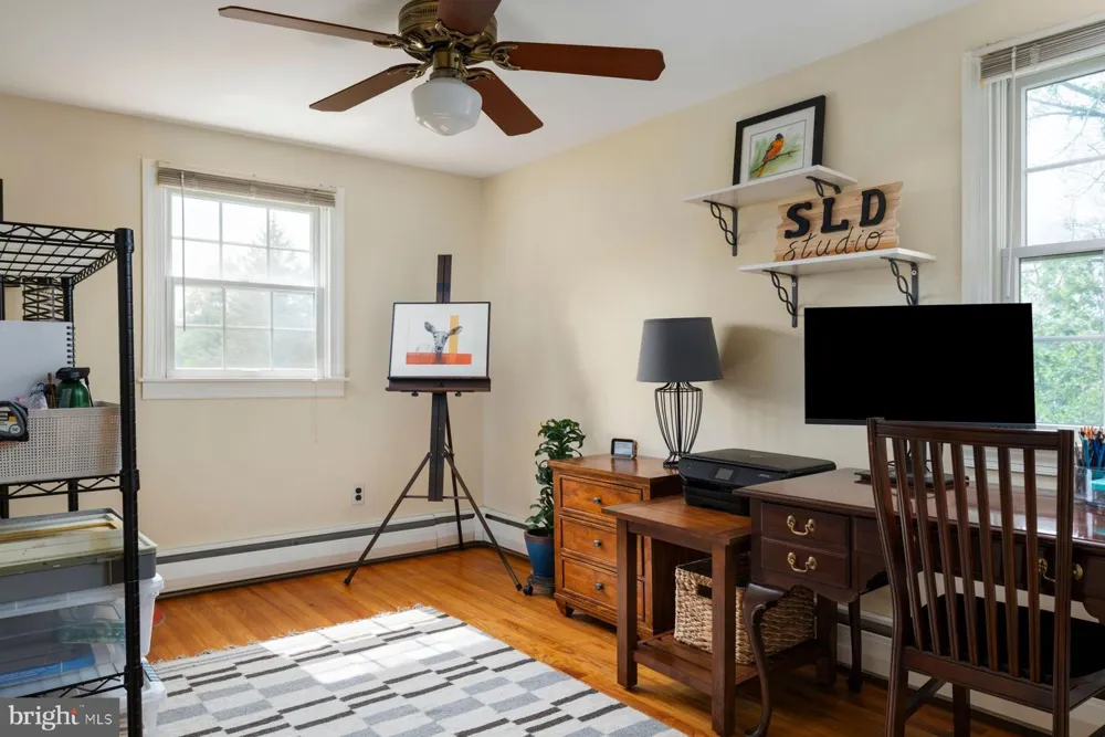1908 RAMPART LANE Lansdale, PA 19446