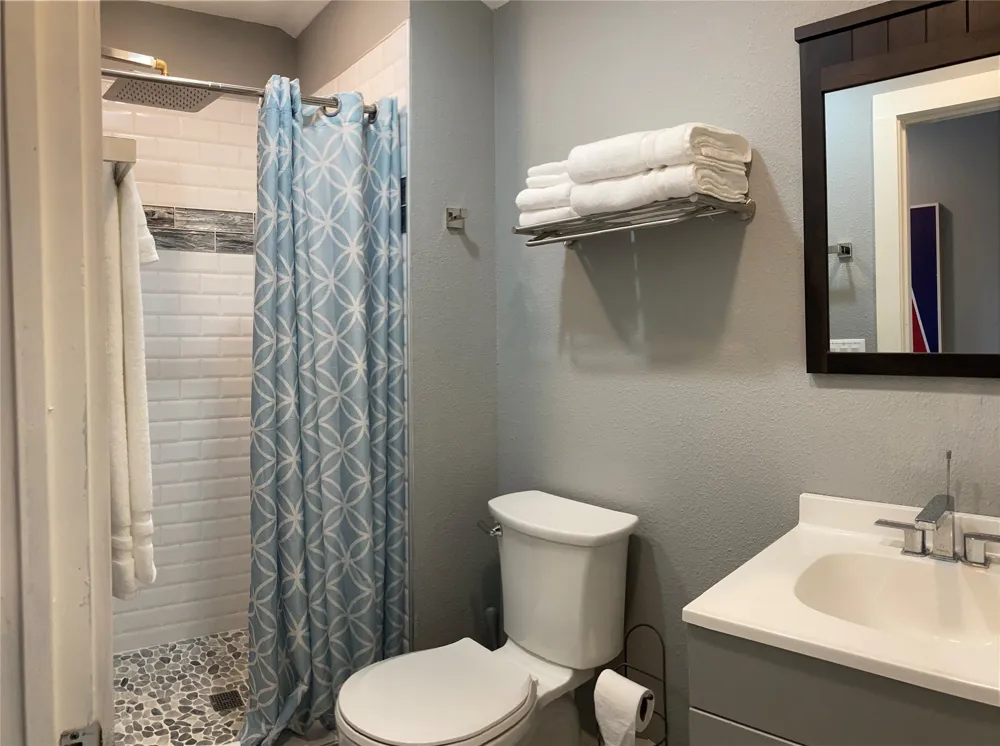 936 Jean Street Grapevine, TX 76051