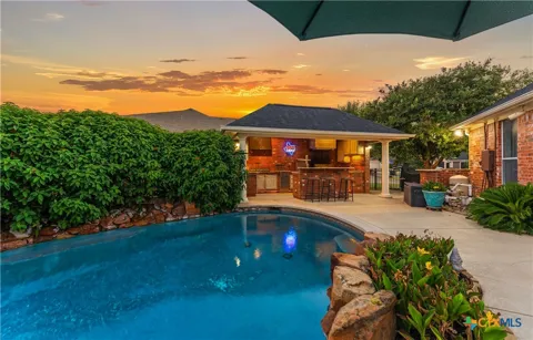 1226 Ambrose Drive