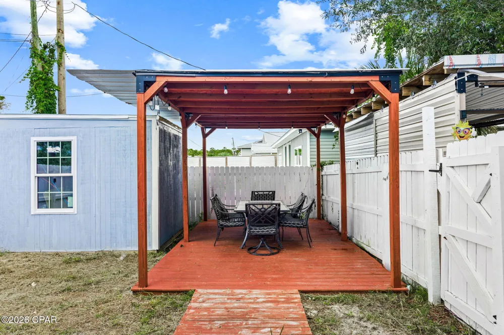 7300 Sunset Avenue #A & B Panama City, FL 32408