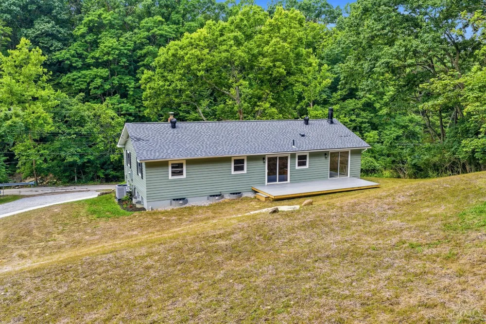 892 Happy Lane Miami, OH 45150