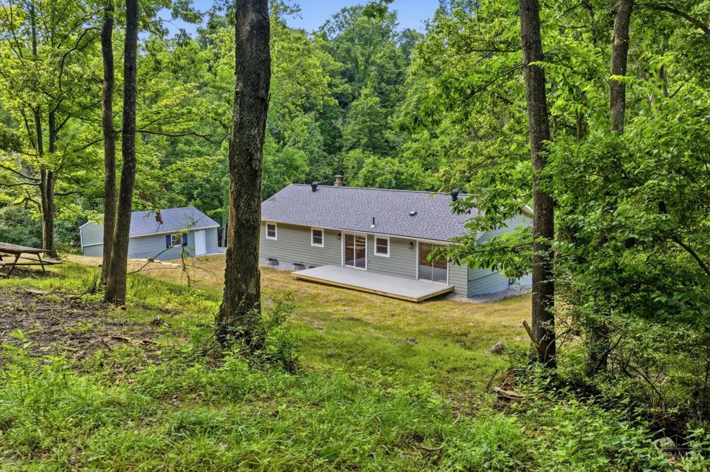 892 Happy Lane Miami, OH 45150