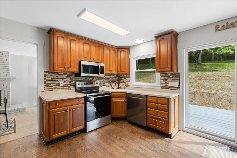 892 Happy Lane Miami, OH 45150