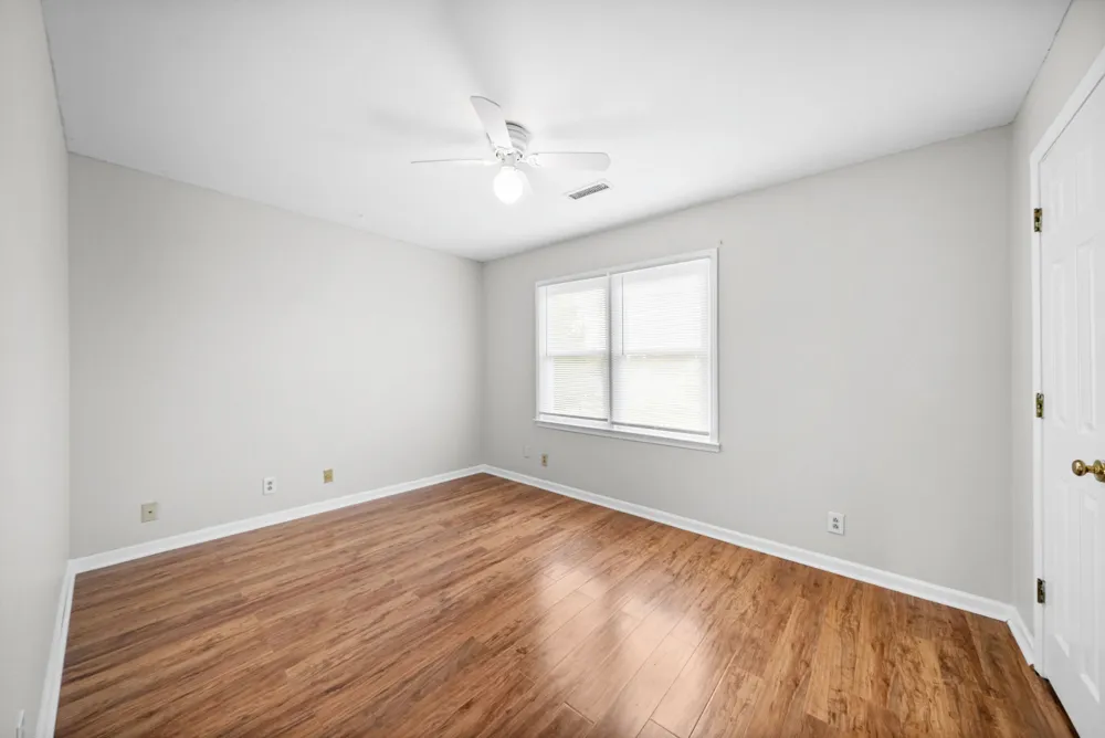 2166 Bauling Ln Clarksville, TN 37040