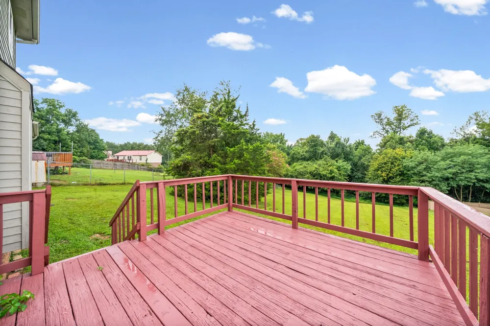 2166 Bauling Ln Clarksville, TN 37040