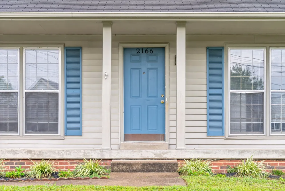 2166 Bauling Ln Clarksville, TN 37040