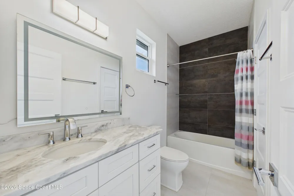 2094 Hyde Parkway Melbourne, FL 32901
