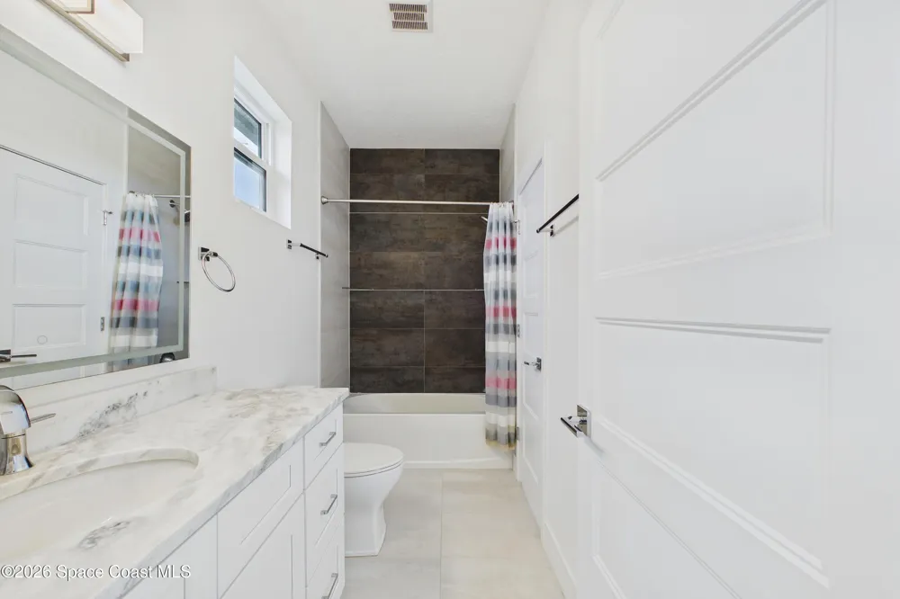 2094 Hyde Parkway Melbourne, FL 32901