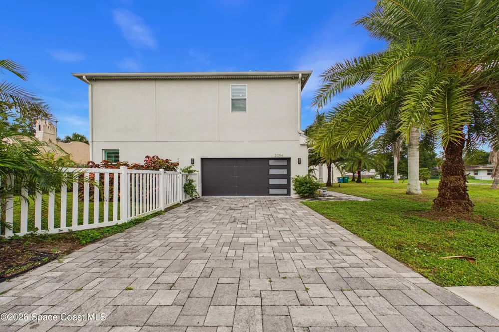 2094 Hyde Parkway Melbourne, FL 32901