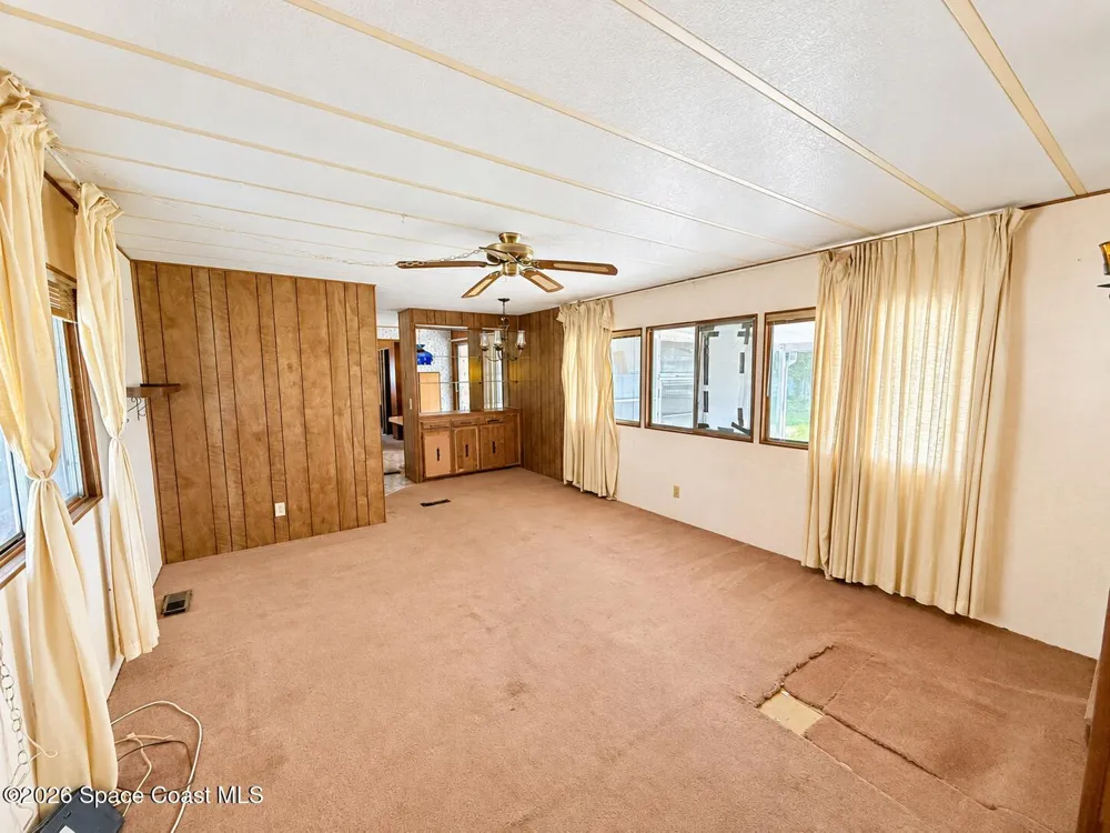 3251 Nancy Avenue Mims, FL 32754