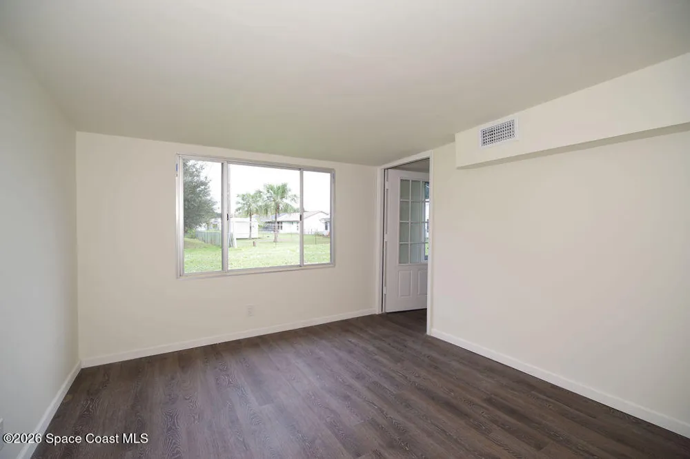 653 Atlas Avenue NE Palm Bay, FL 32905