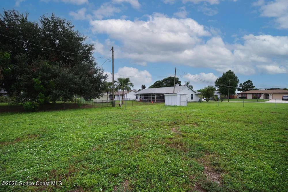 653 Atlas Avenue NE Palm Bay, FL 32905