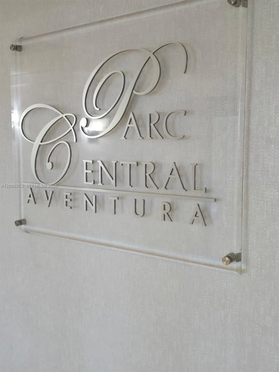 3300 NE 191st St #1202 Aventura, FL 33180