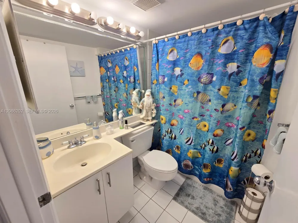 3300 NE 191st St #1202 Aventura, FL 33180