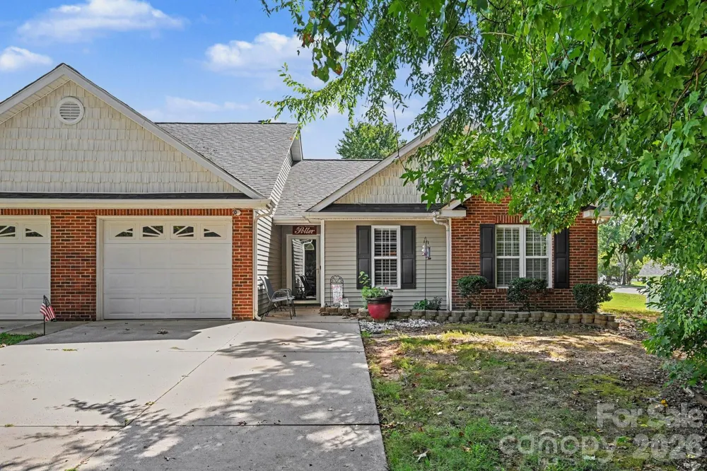 219 Edinburgh Court Mount Holly, NC 28120