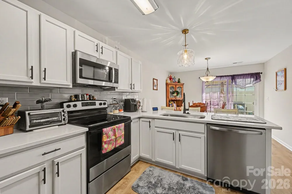 219 Edinburgh Court Mount Holly, NC 28120