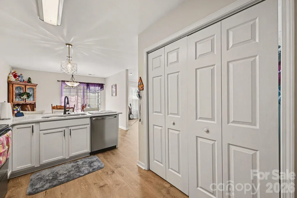 219 Edinburgh Court Mount Holly, NC 28120