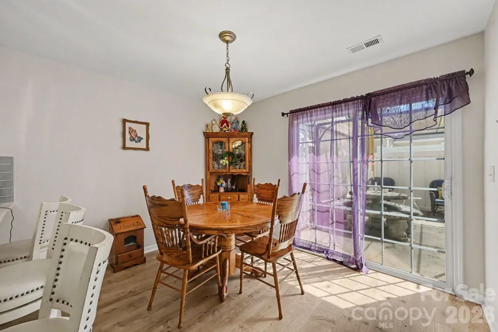 219 Edinburgh Court Mount Holly, NC 28120