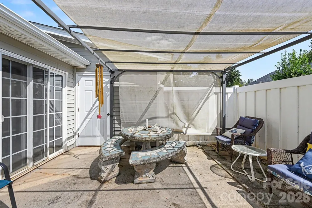 219 Edinburgh Court Mount Holly, NC 28120