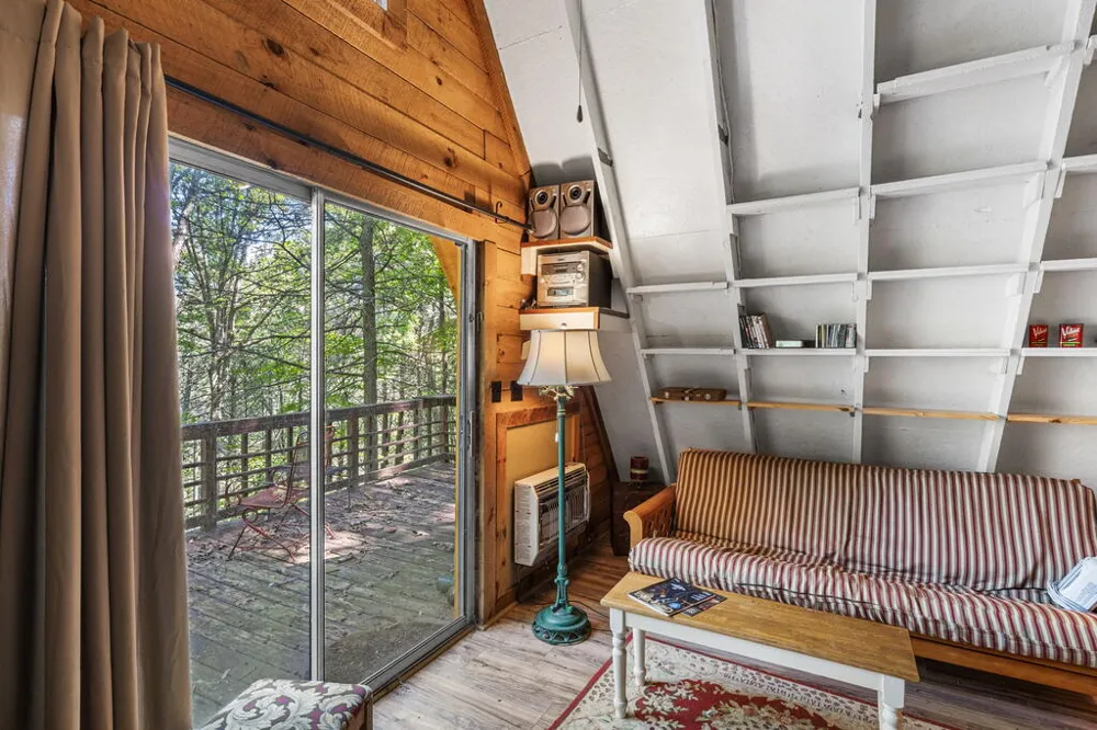 481 Hemlock Trail Blue Ridge, GA 30513