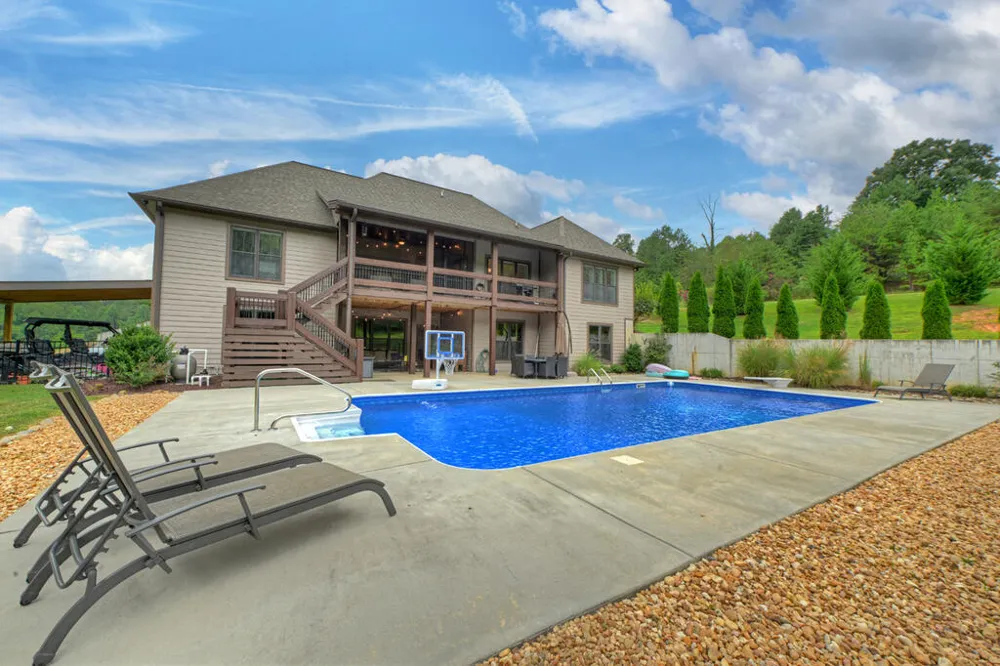 78 High Meadows Drive Morganton, GA 30560