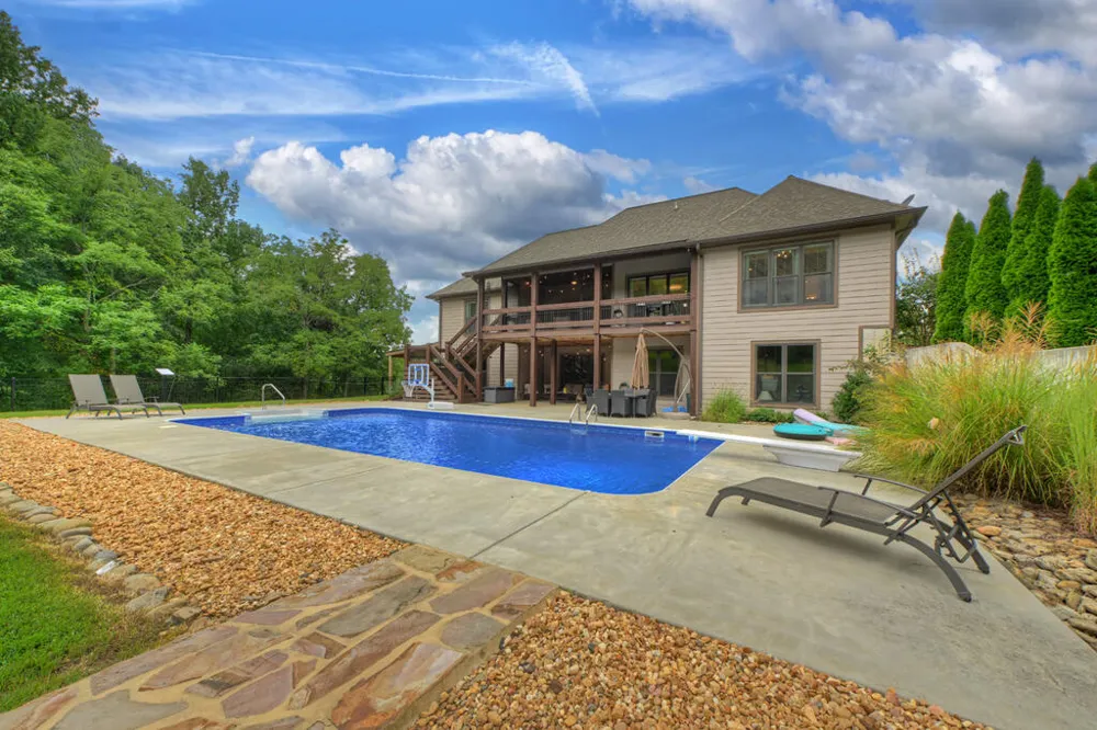 78 High Meadows Drive Morganton, GA 30560