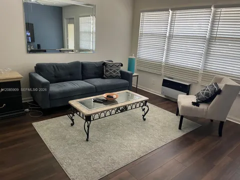 159 Ventnor J #159