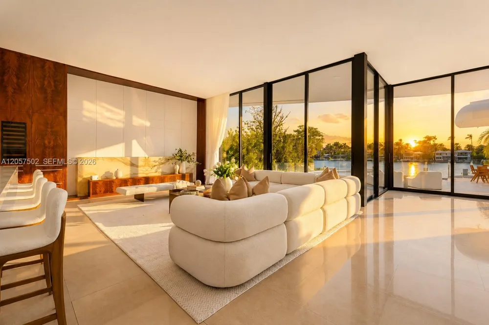 503 E Dilido Dr Miami Beach, FL 33139