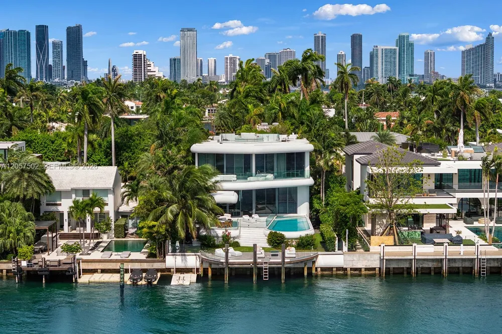503 E Dilido Dr Miami Beach, FL 33139