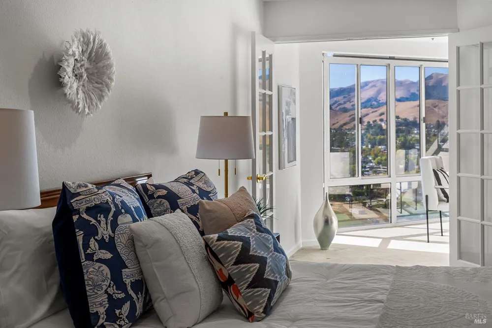100 Thorndale Drive ##350 San Rafael, CA 94903