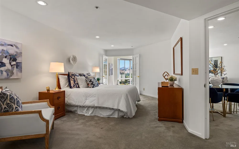 100 Thorndale Drive ##350 San Rafael, CA 94903