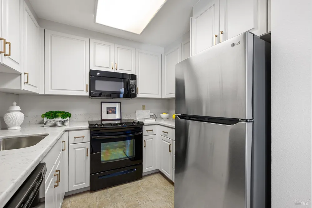 100 Thorndale Drive ##350 San Rafael, CA 94903