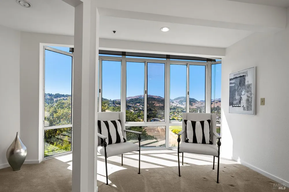 100 Thorndale Drive ##350 San Rafael, CA 94903
