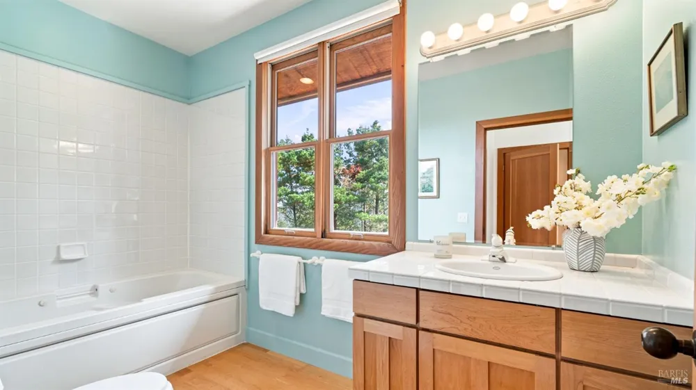 90 Dover Road Inverness, CA 94937